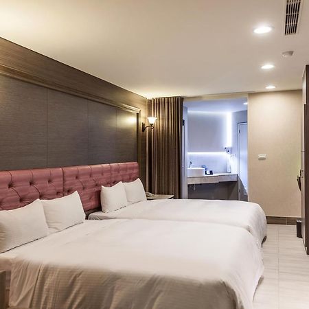 Maple Hotel Second Branch Ταϊνάν Εξωτερικό φωτογραφία