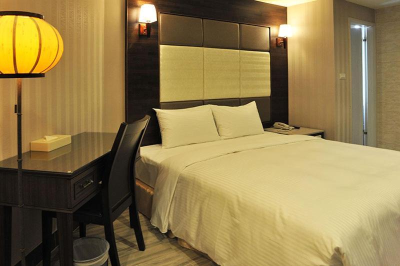 Maple Hotel Second Branch Ταϊνάν Εξωτερικό φωτογραφία