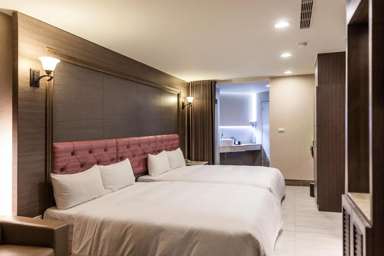 Maple Hotel Second Branch Ταϊνάν Εξωτερικό φωτογραφία