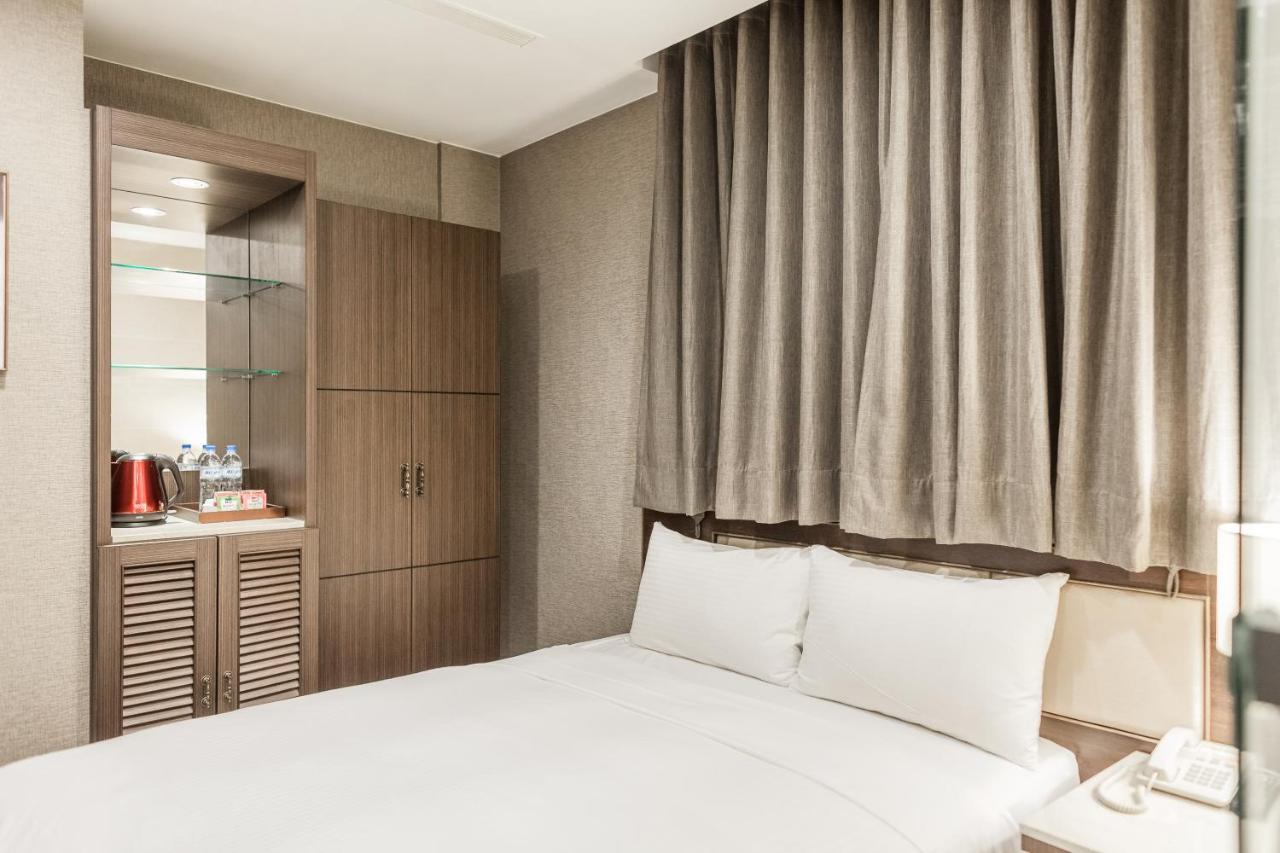 Maple Hotel Second Branch Ταϊνάν Εξωτερικό φωτογραφία